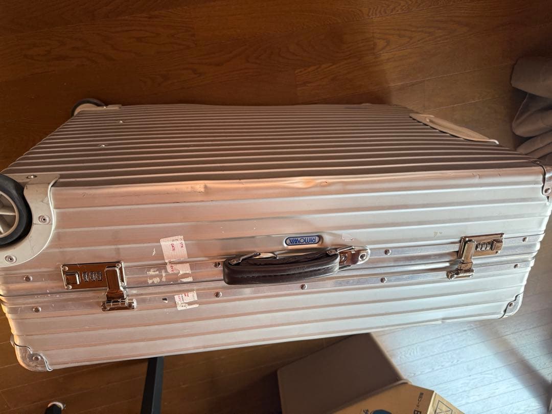 廃盤RIMOWA リモワ クラシックフライト スーツケース　61L(?)2輪