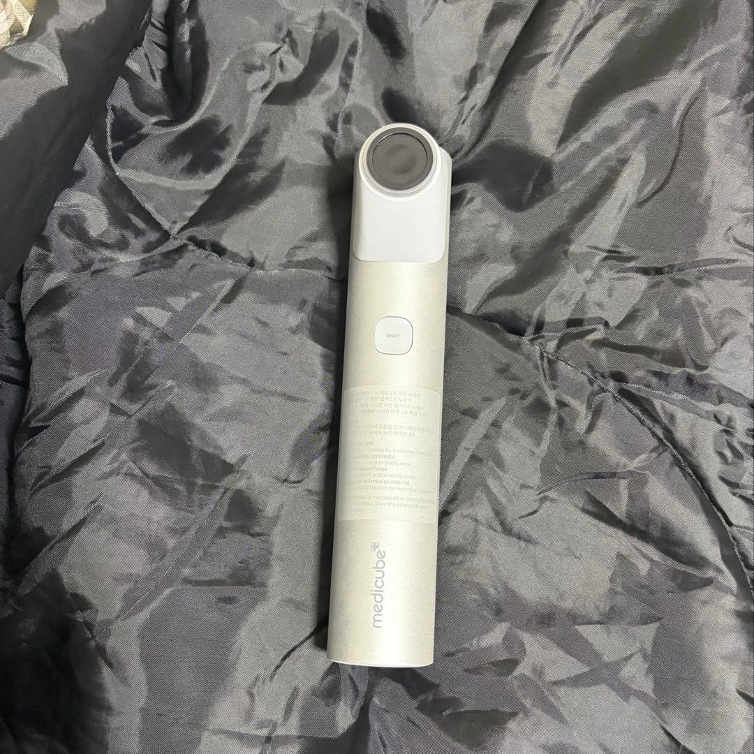 メディキューブ medicube AGE-R ハイフォーカスショット 美顔器