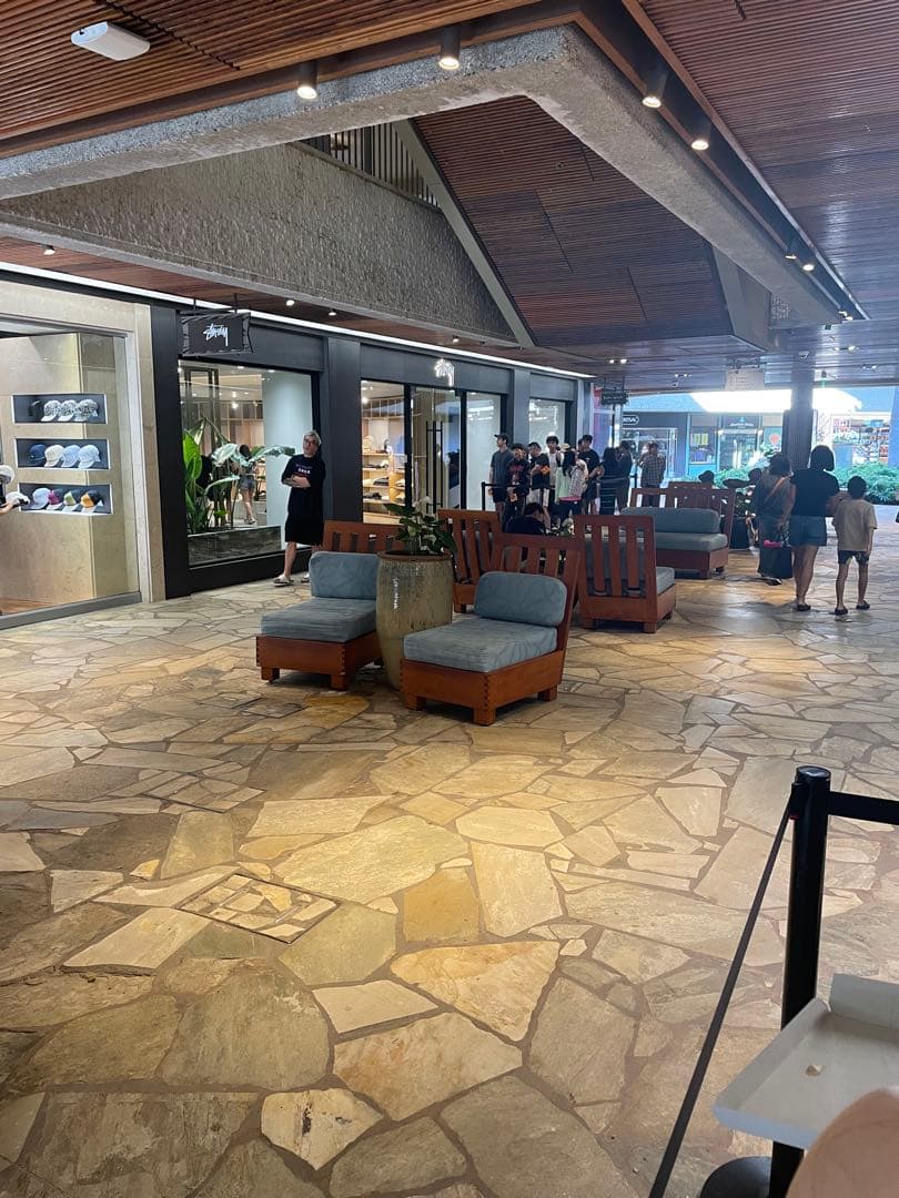 【新品未使用タグ付き】STUSSY HONOLULU ブラック TシャツMサイズ