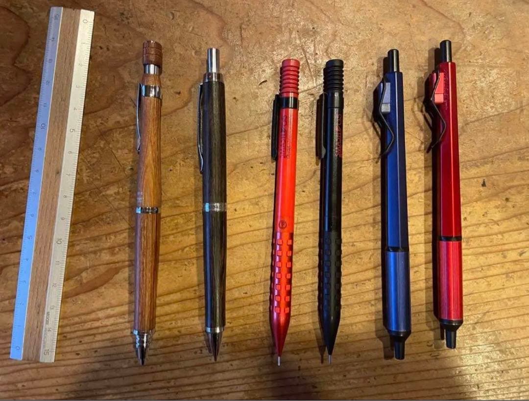 シャーペン、ボールペン、多機能ペン、まとめ売りです！