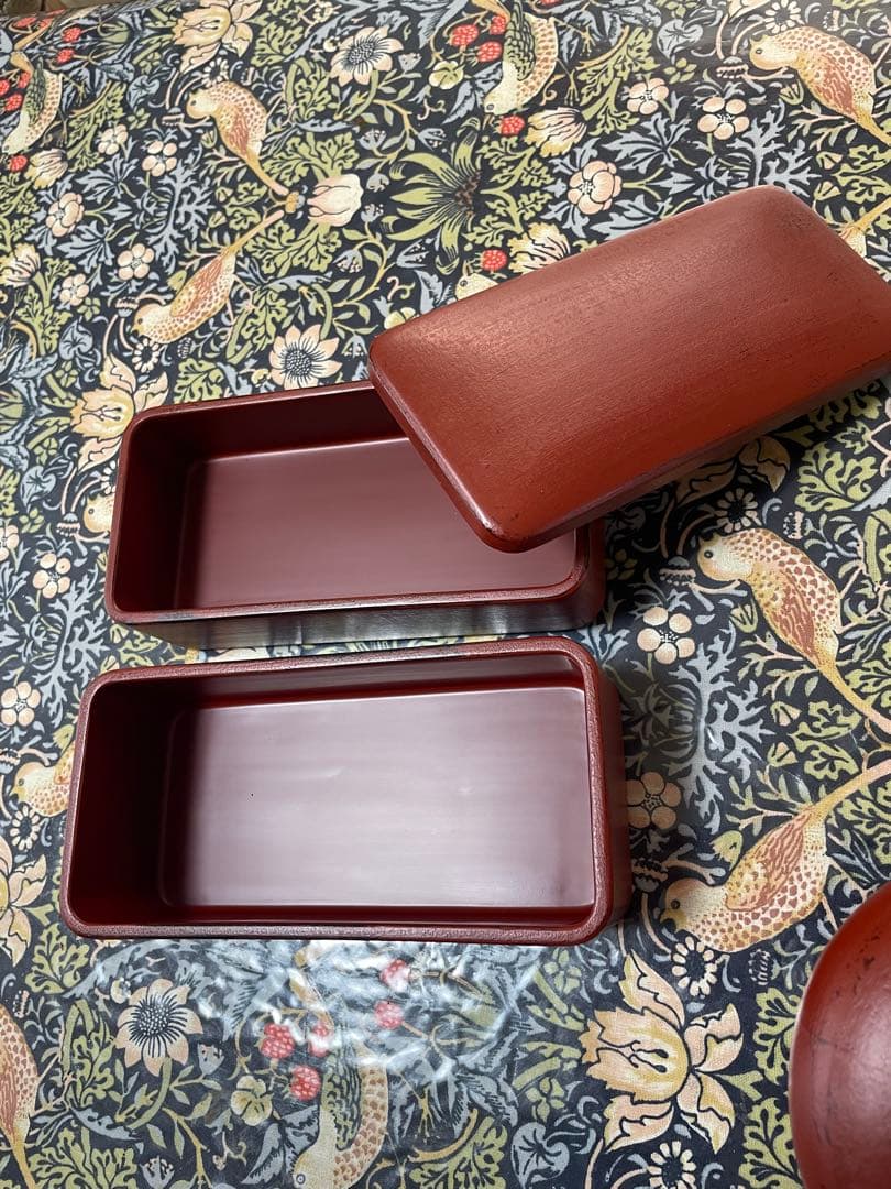 赤木明登工芸品　作家作品　漆塗りのお弁当箱と汁椀　墨色（黒）と朱色　箱付き
