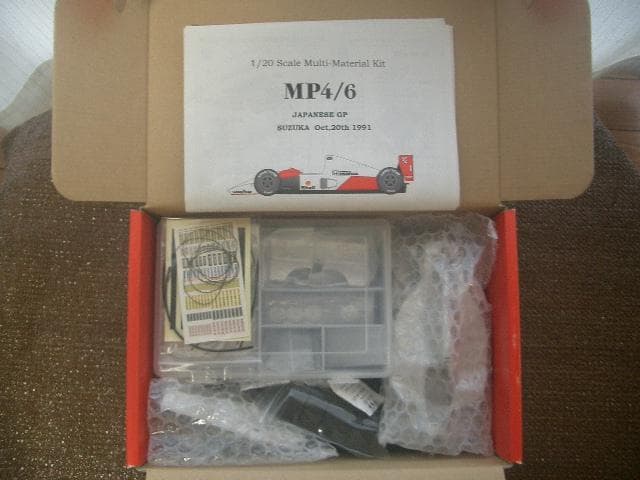1/20 モデルファクトリーヒロ マクラーレン MP4/6 JAPAN GP