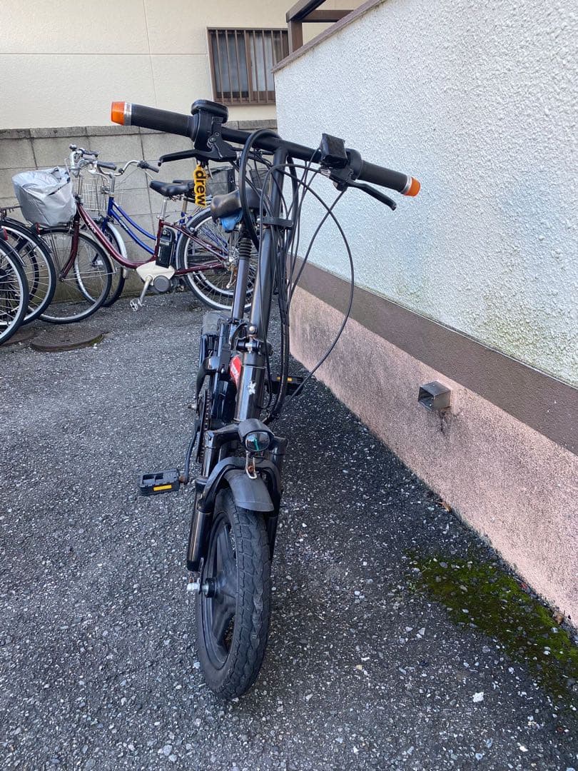 Supreme 折りたたみ式電動アシスト自転車