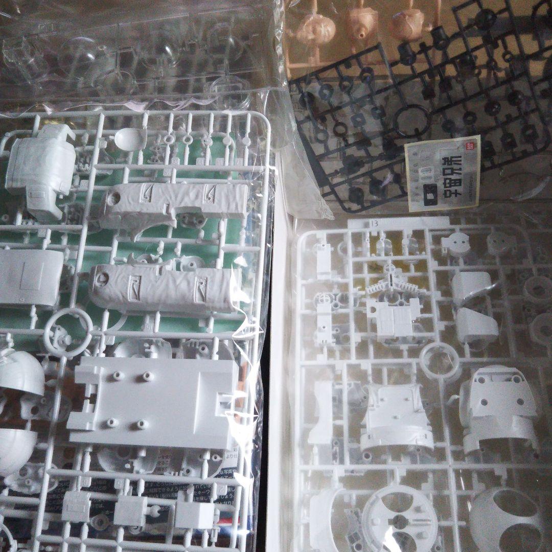 宇宙兄弟 ムッタ&アポ EVA宇宙服セット　1/200 イプシロンロケット