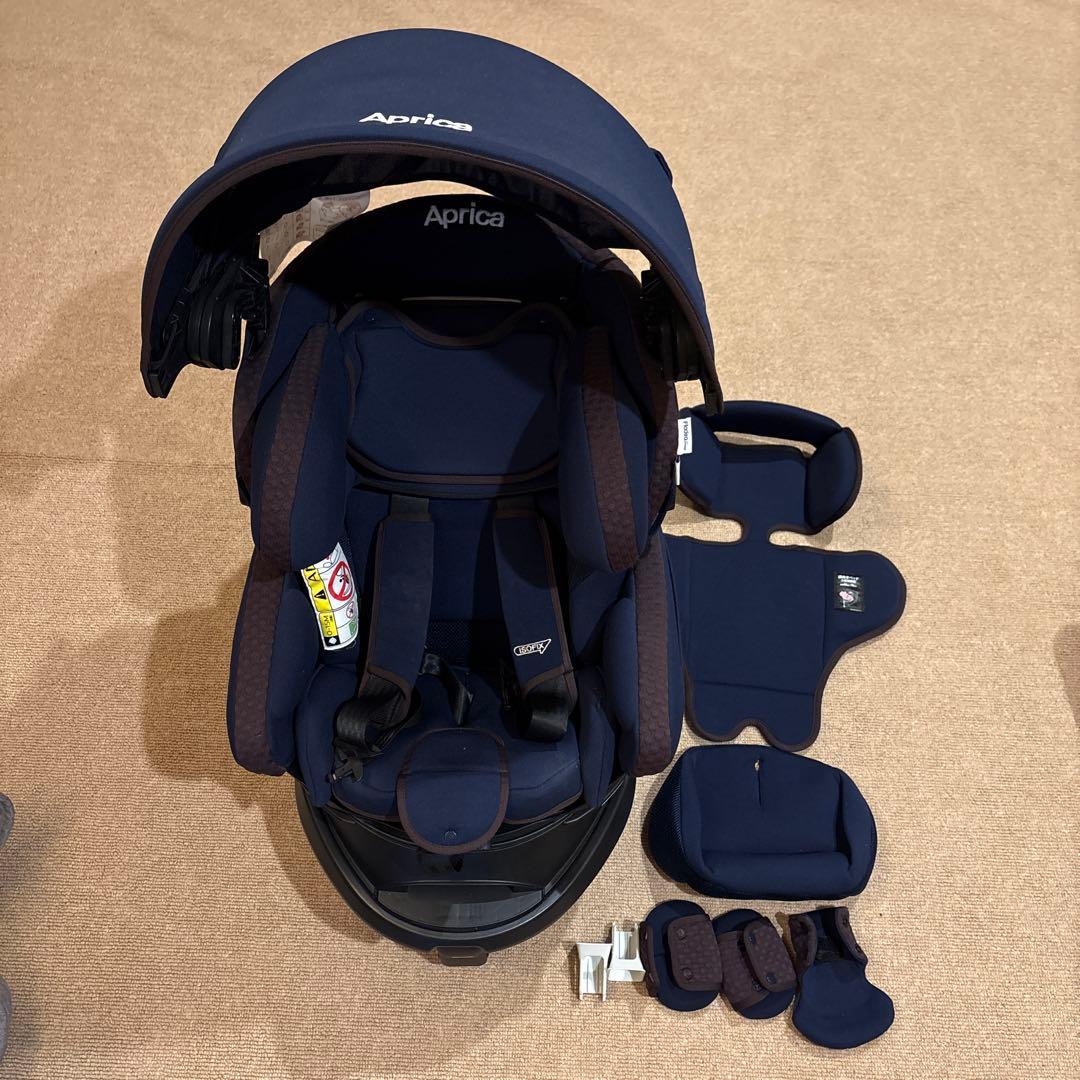 Aprica ネイビー チャイルドシート