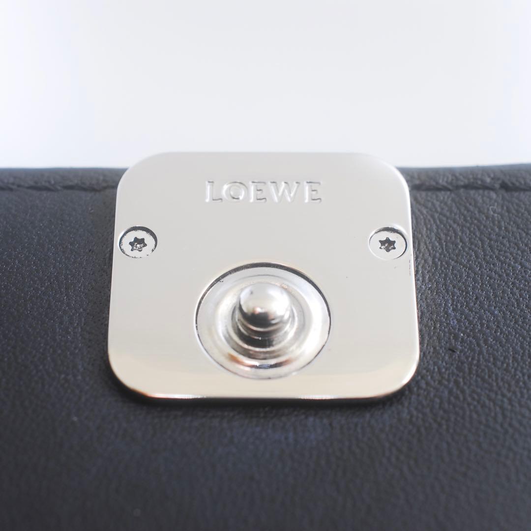 LOEWE＊アナグラム＊トライフォードウォレット＊カーフスキン＊三つ折り財布