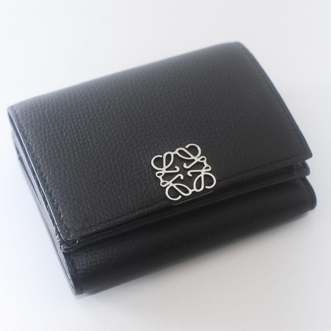 LOEWE＊アナグラム＊トライフォードウォレット＊カーフスキン＊三つ折り財布