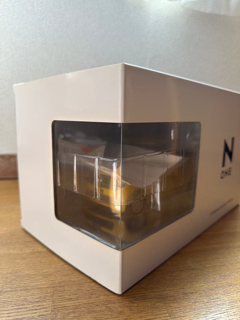 ホンダ N-ONE 1/18 モデルカー