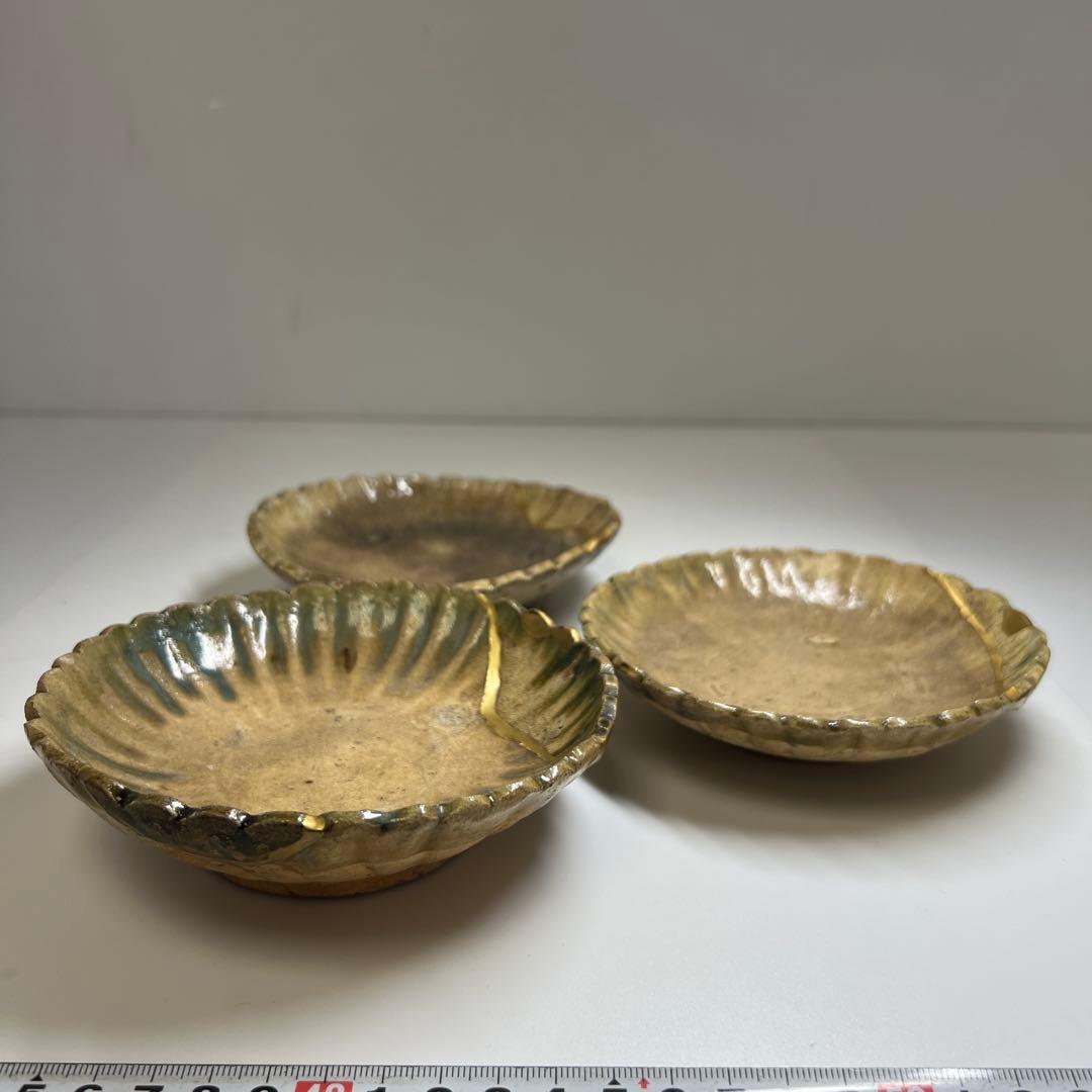 桃山時代　古織部皿3枚　幅約13㎝ 東Y7-0603①