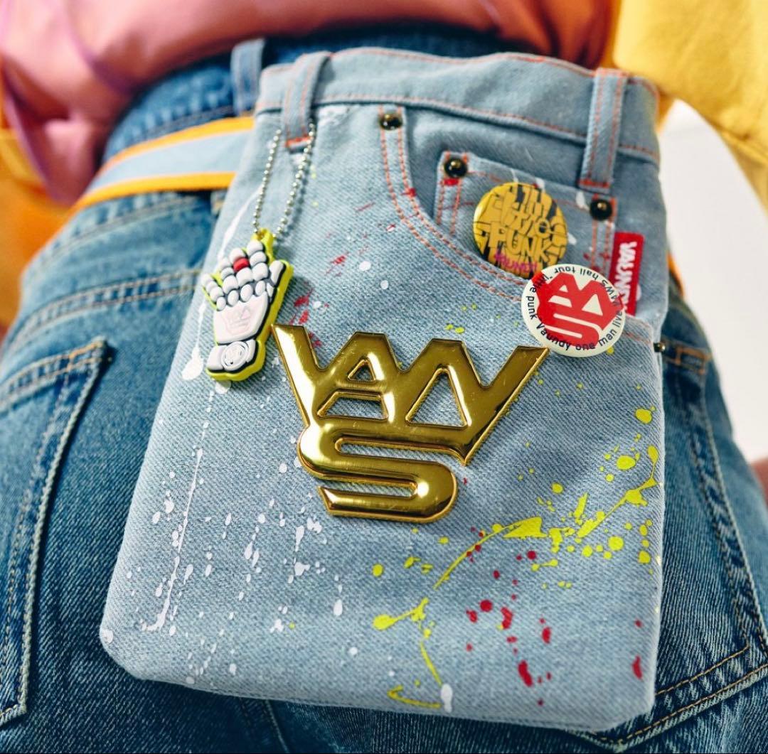 バウンディvaundyグッズvawsデニムポーチlittle punk即完売品