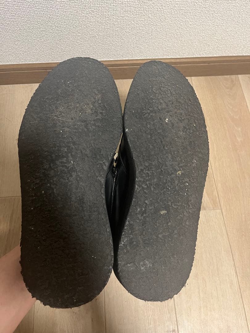 TOGA ブラックレザー ローファー