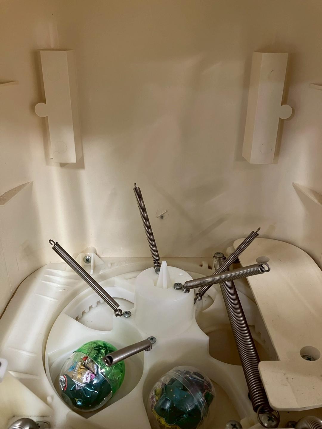 美品SFP-111A【ユージンスリムボーイ】上下段　中古ガチャガチャ