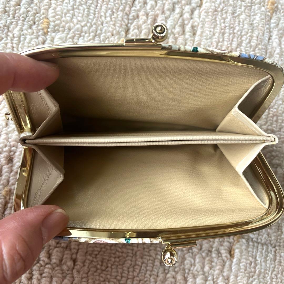 『文庫屋大関』の天溝がま口　花蝶