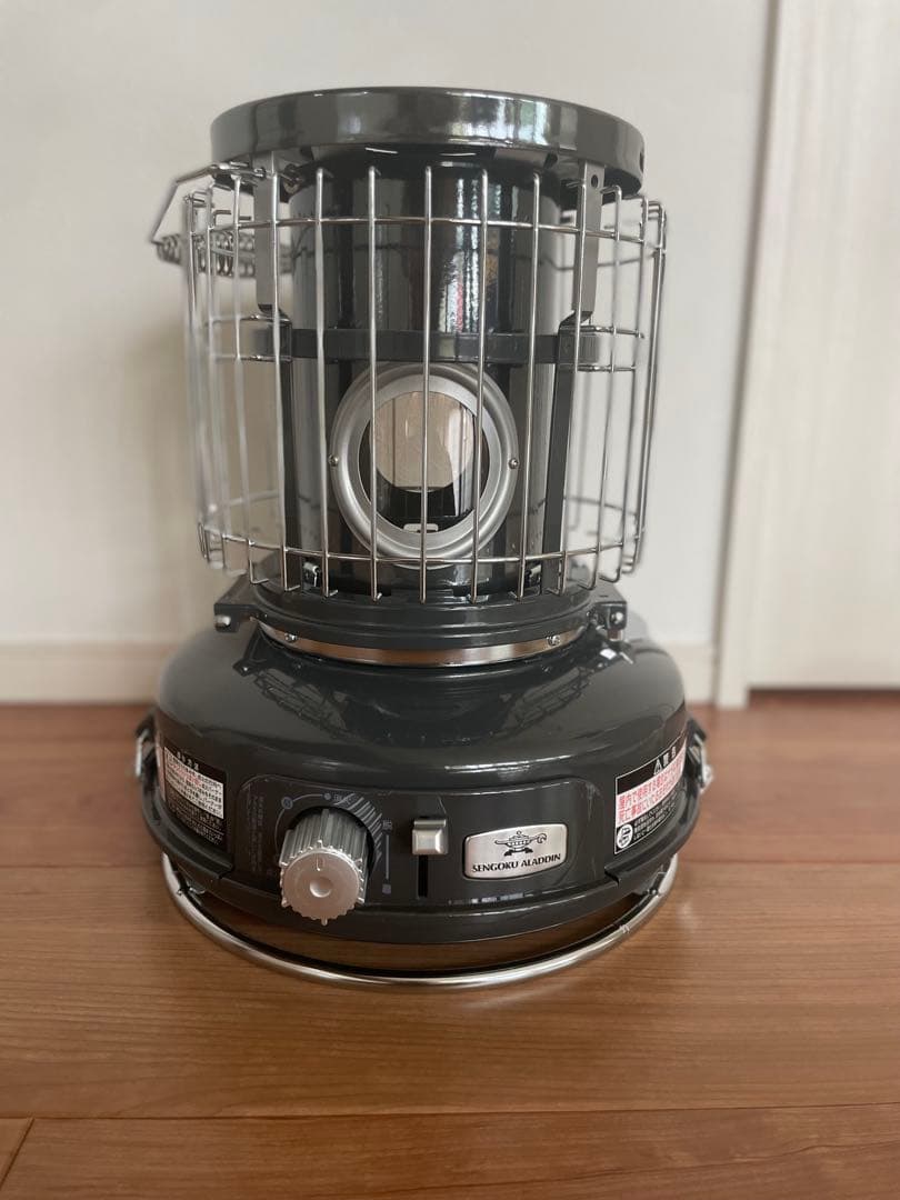 アラジン　ポータブルガスストーブ　別注限定カラー