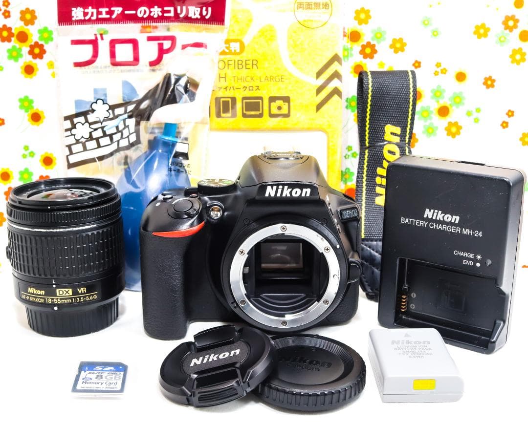 美品 ニコン Nikon D5600☆スマホに転送☆高性能一眼レフ☆自撮り可能！