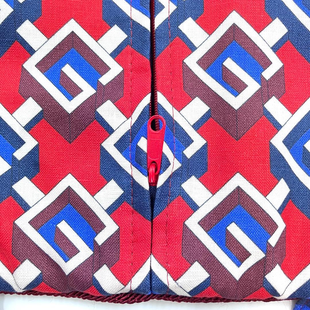 ✨未使用品✨GUCCI ガーメント レッド　ジオメトリックG