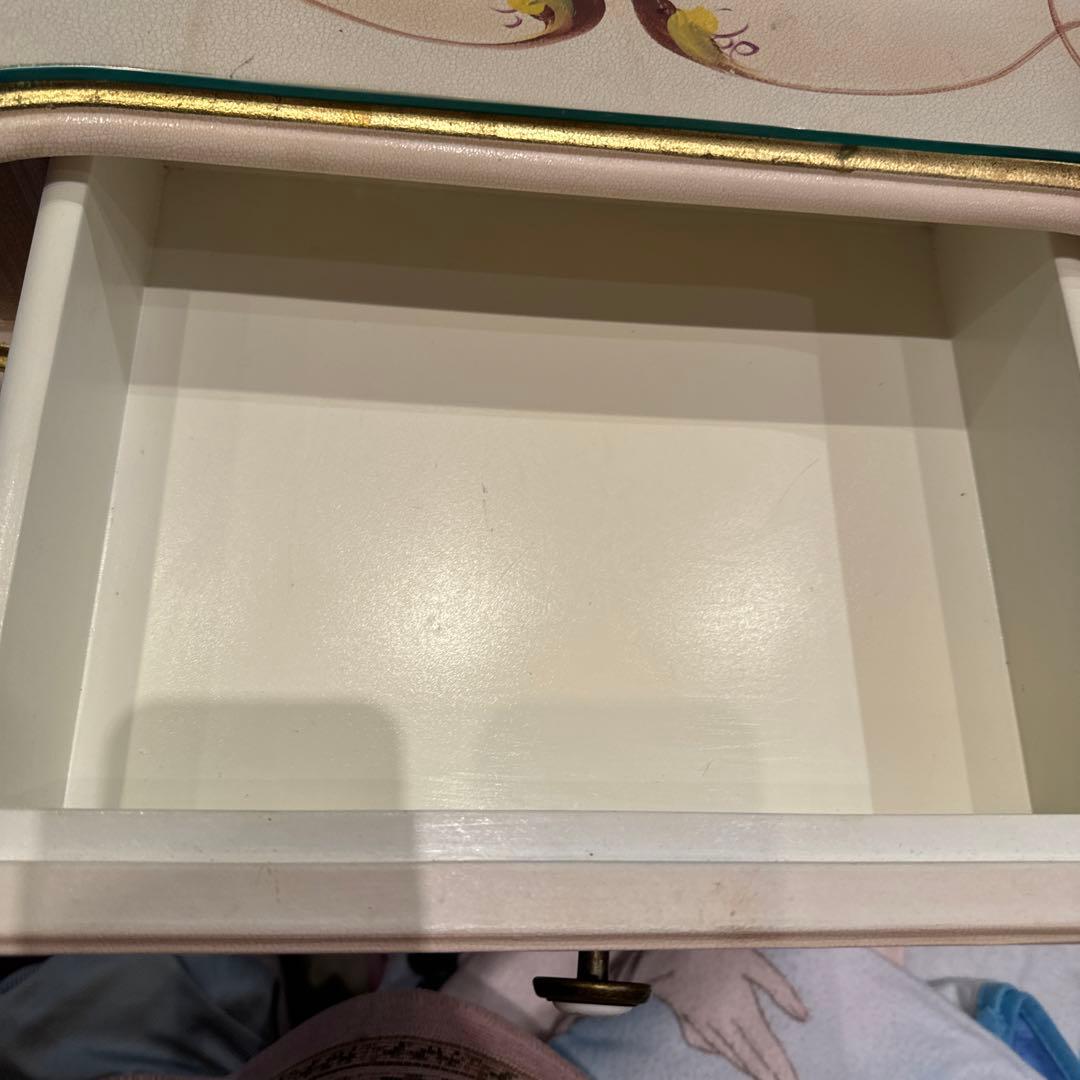 ロココ調　キャビネット