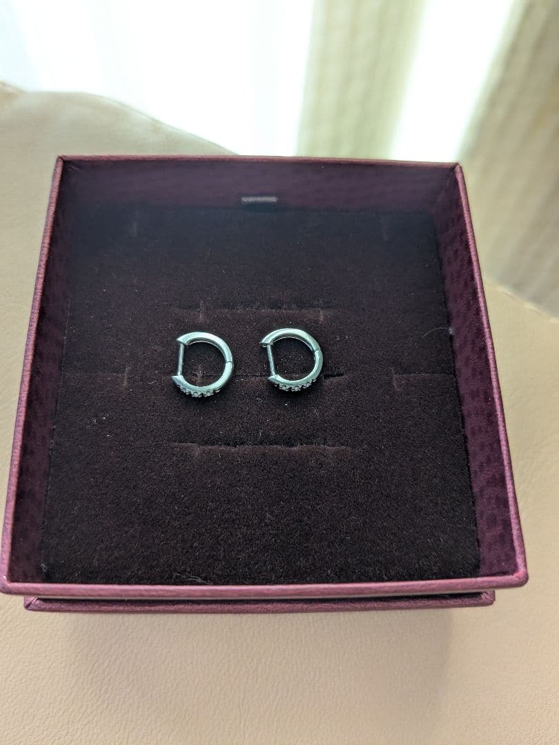 ツツミ TSUTSUMI　プラチナダイヤモンドフープピアス　pt900
