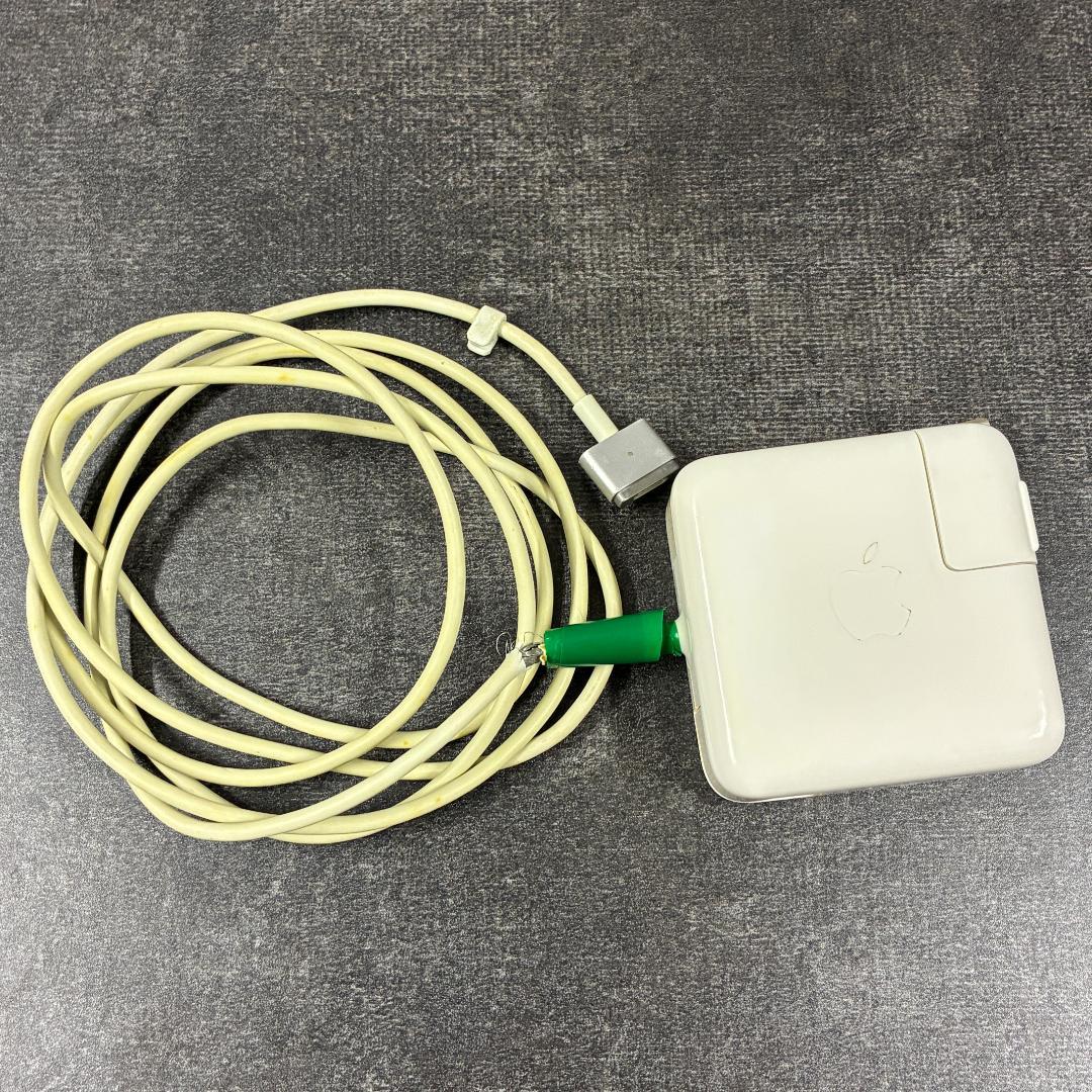 美品★MacBook Air(11-inch,Early2015) i5 4GB