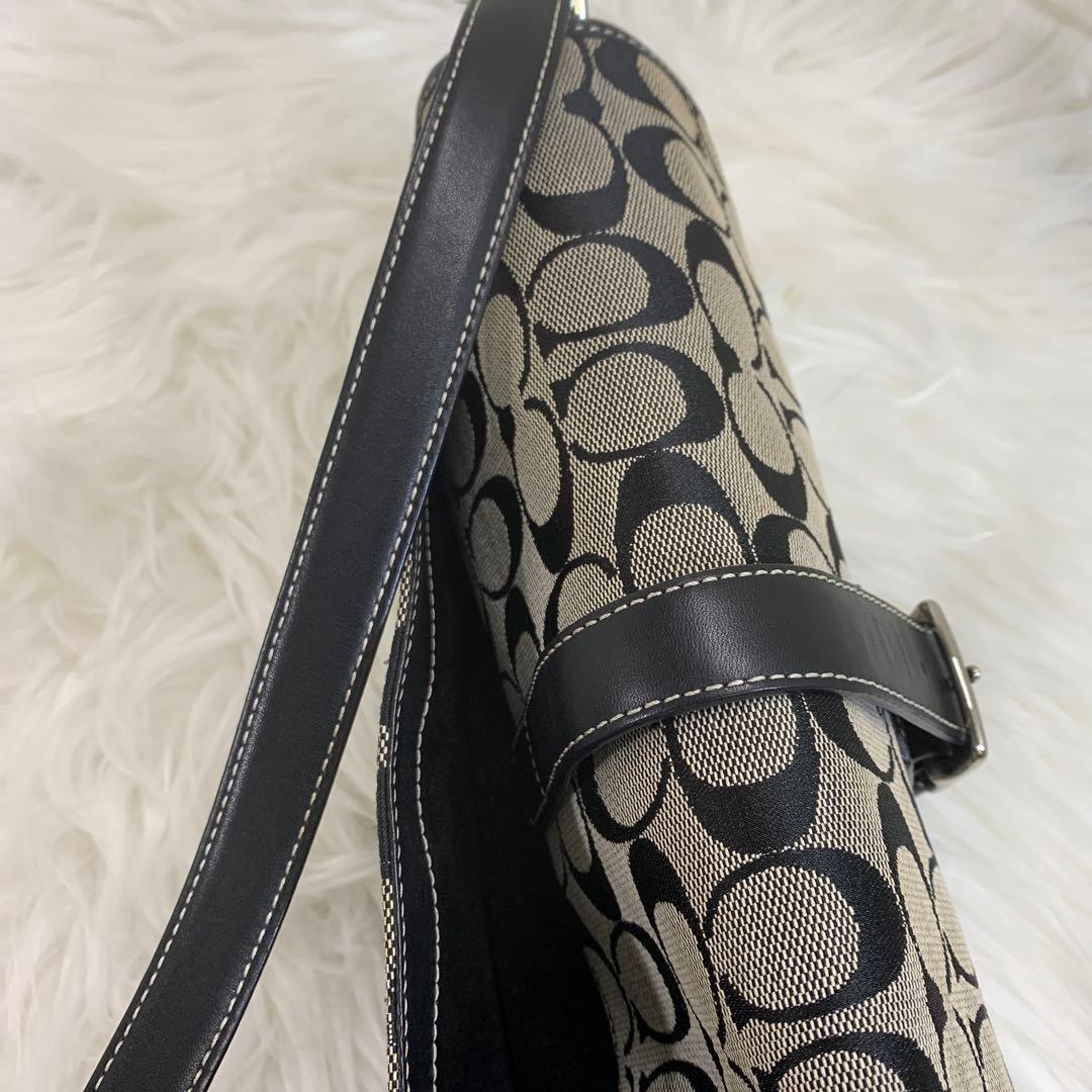 Coach シグネチャーショルダーバッグ ブラック/グレー