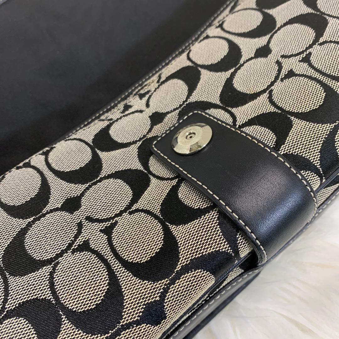 Coach シグネチャーショルダーバッグ ブラック/グレー