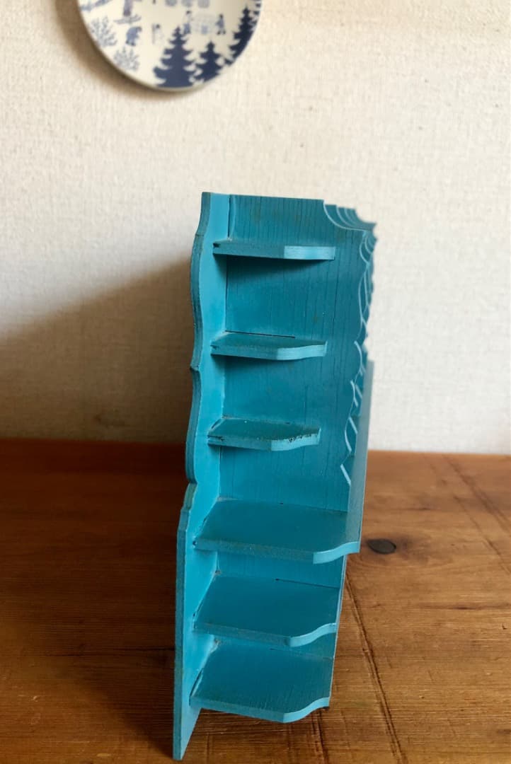 ドイツ　木製の飾り棚　ヴィンテージ　廃盤