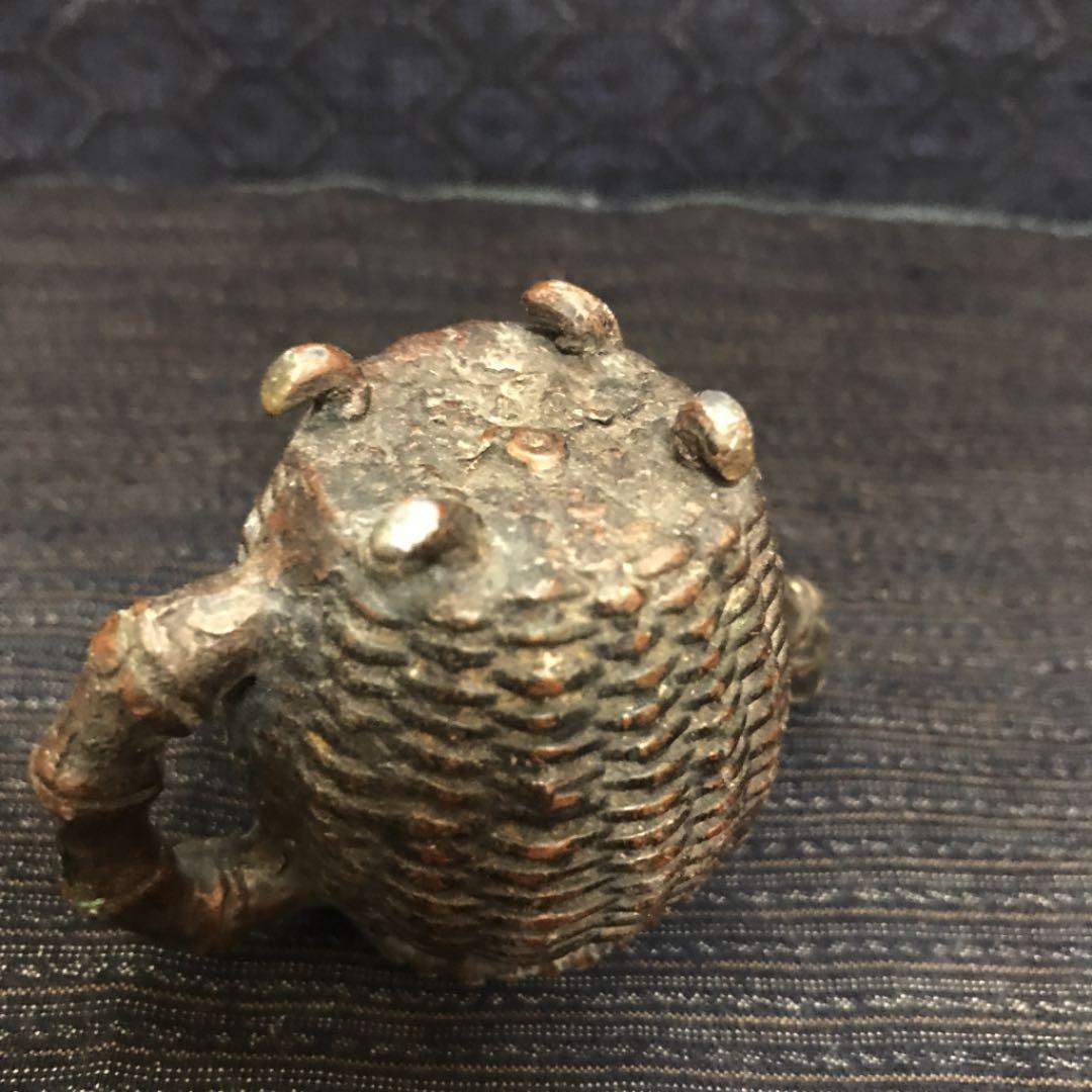 蓋特注？　古銅網籠形水滴