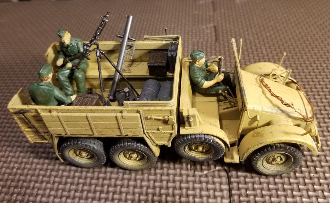 第二次世界大戦トラックプラモデル
