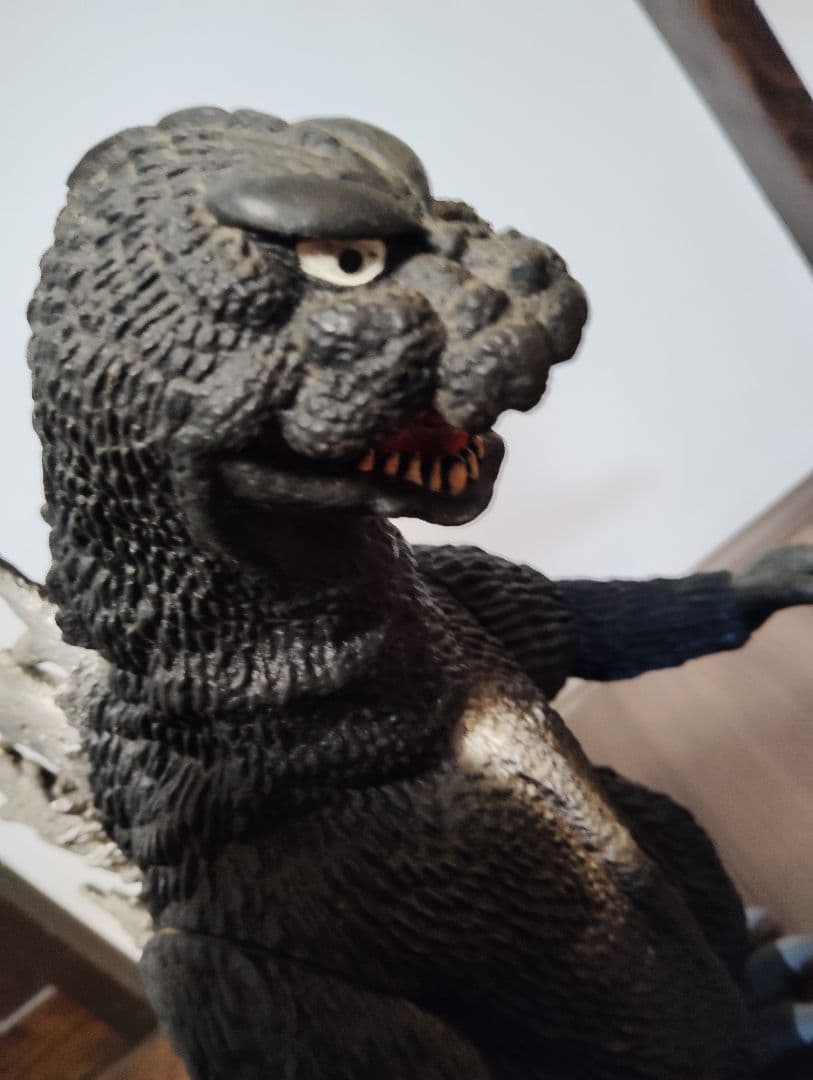 ゴジラ フィギュア