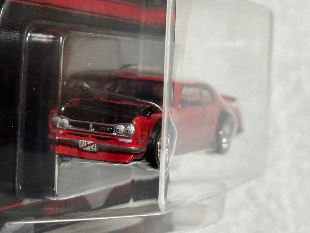 ホットウィール 1972 SKYLINE HT 2000GTR 左向き