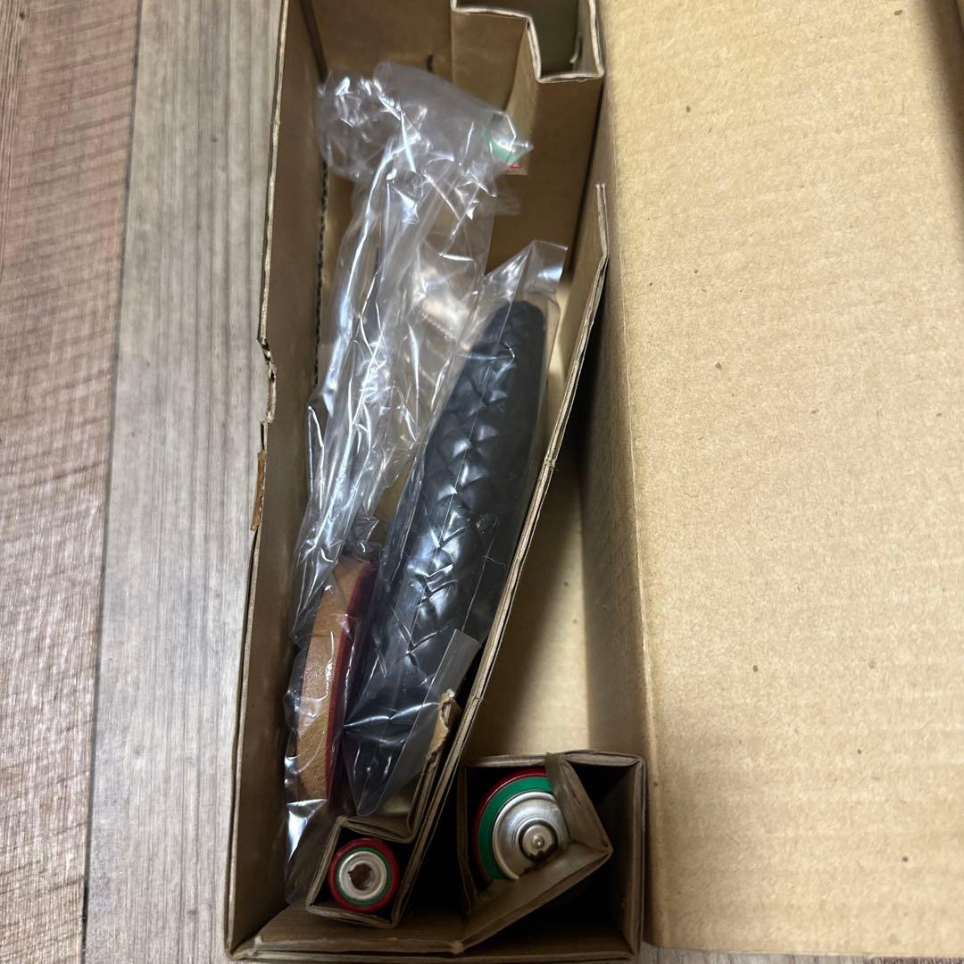 ケ*ン様 昭和レトロの可愛い木製鳩時計！しかも何と新品未使用です！！