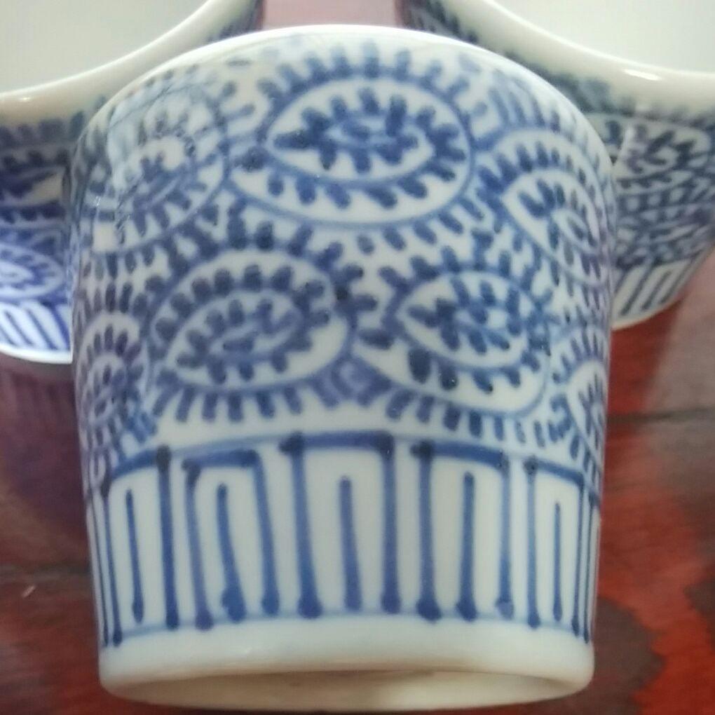 170   古伊万里　染付　蛸唐草　蕎麦 猪口