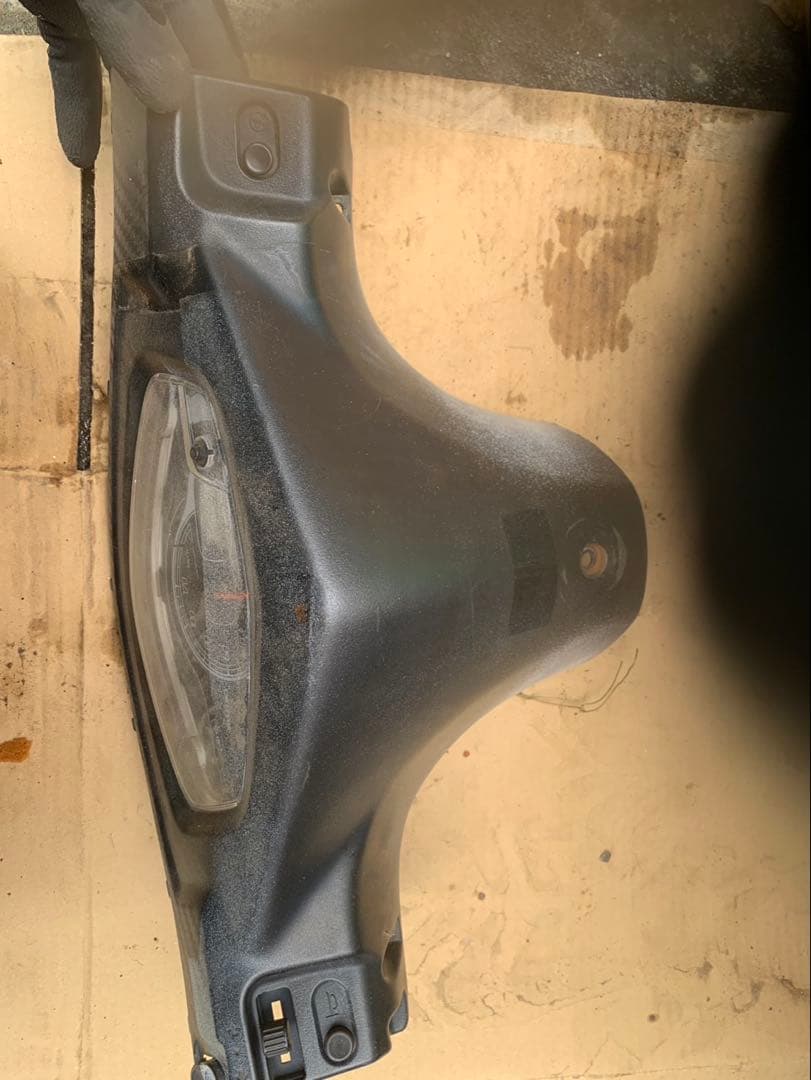 アドレスv125s メーター　カバー