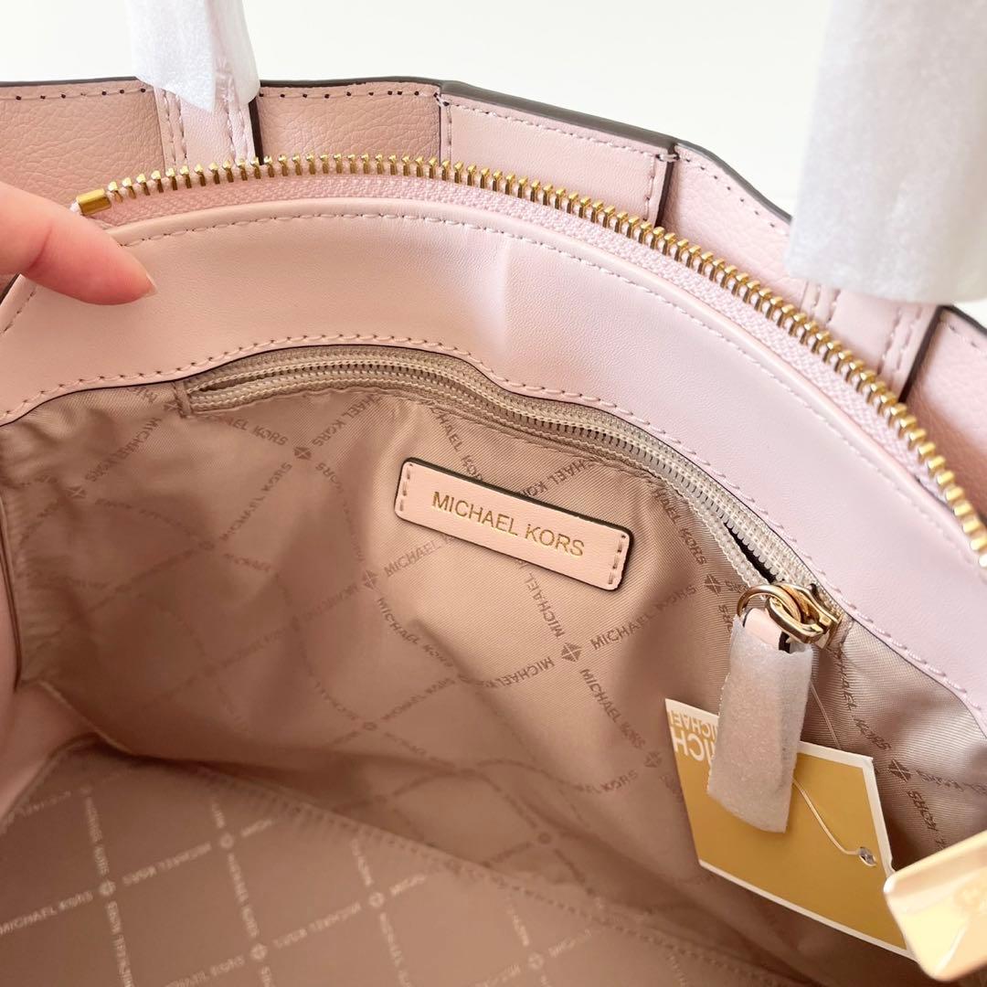 【新品】MICHAEL KORS 2way ハンドバッグ エミリア サッチェル