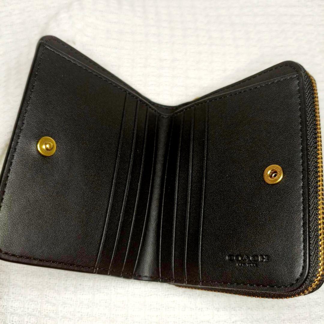 【美品】COACH レキシー 二つ折り財布 ブラック 日本限定　cz120　レザ