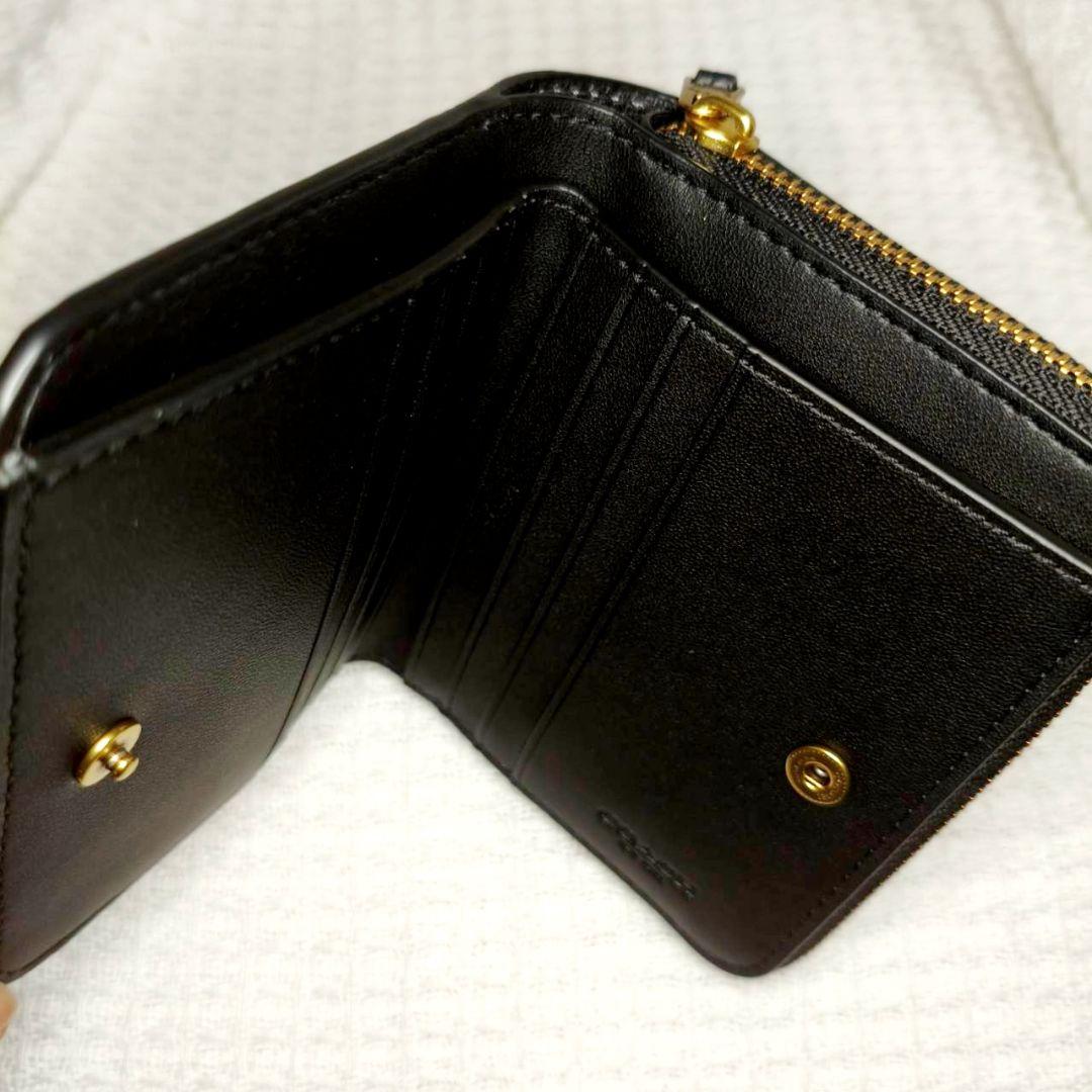 【美品】COACH レキシー 二つ折り財布 ブラック 日本限定　cz120　レザ