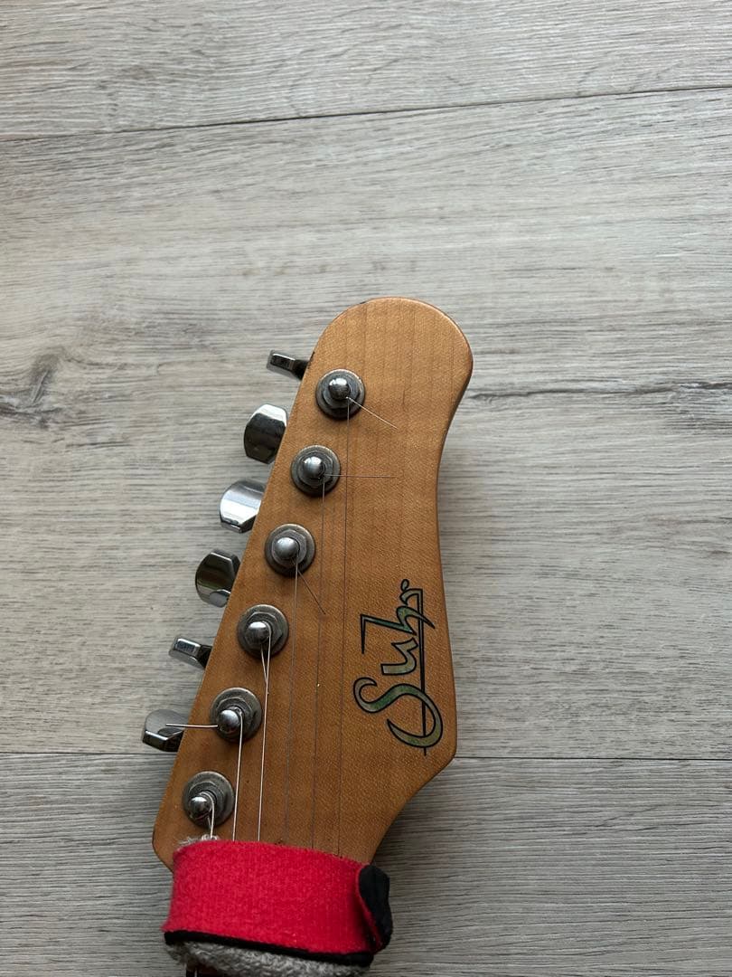 suhr ストラト　レリック　ラッカー塗装