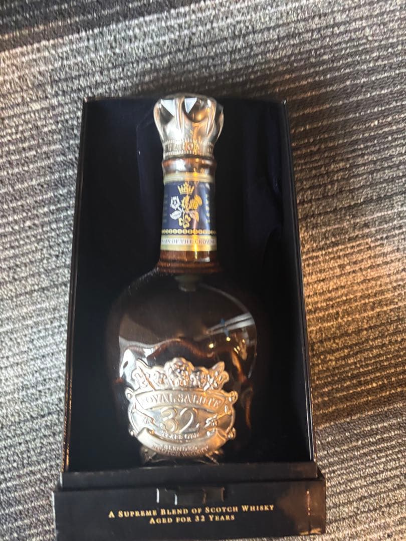  SALUTE 32 YEARS OLD ウイスキー