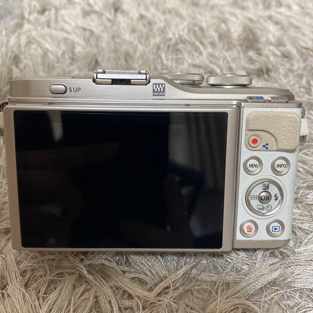 【ピンクゴールド 】OLYMPUS PEN E-PL9 デジタルカメラ