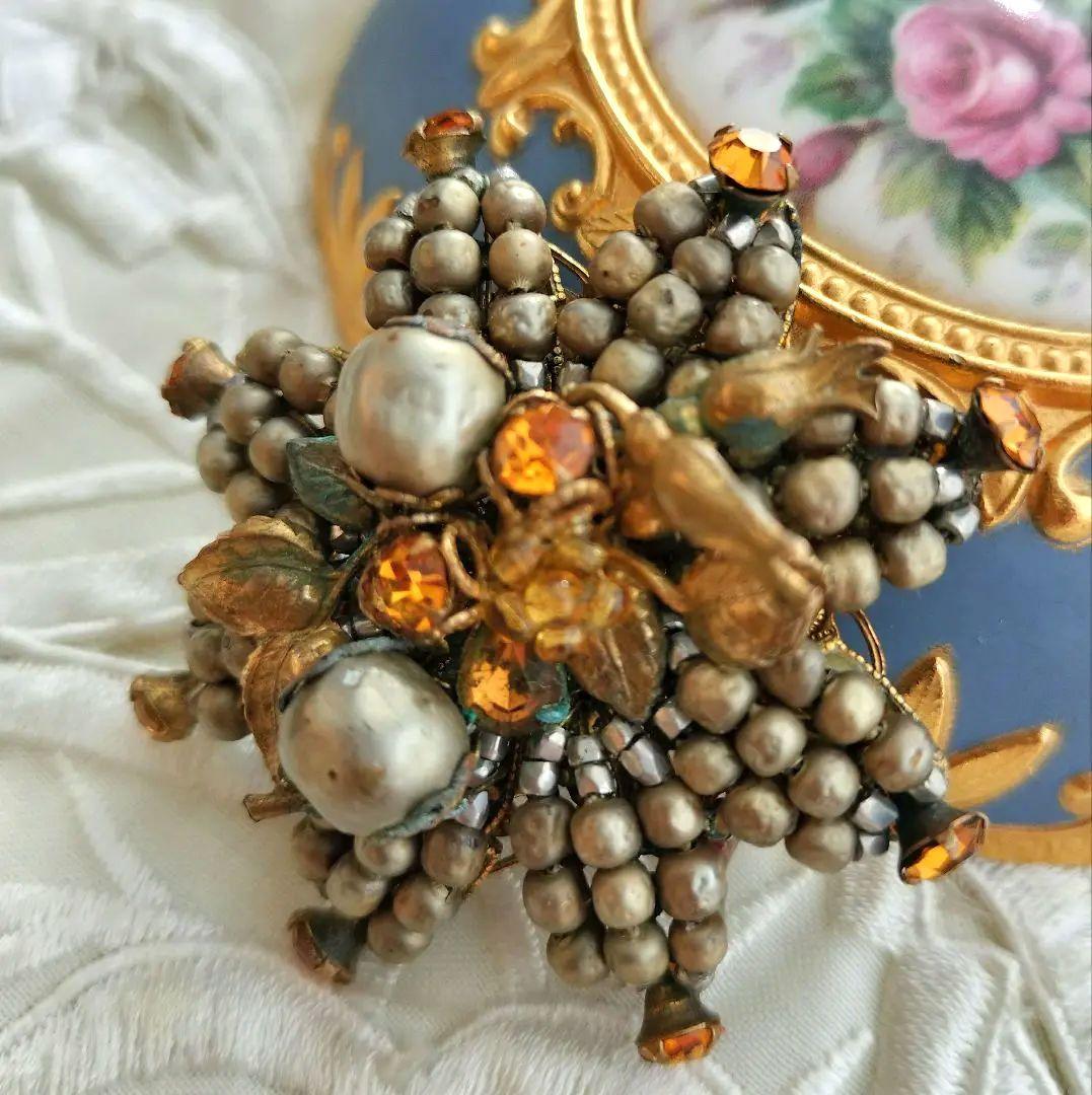 De Marioゴールドパール アンバー色ラインストーン 薔薇の蕾ブローチ 希少