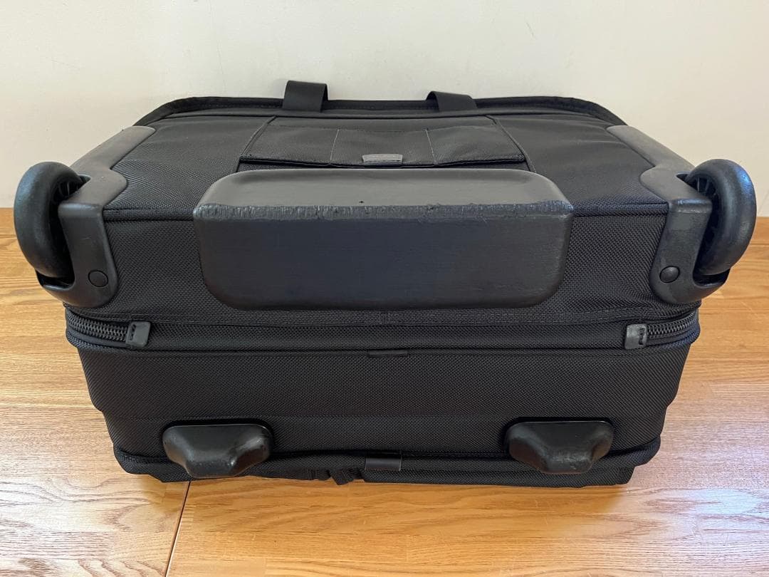 ★美品★ TUMI トゥミ アルファ 26104DH ビジネスキャリーケース