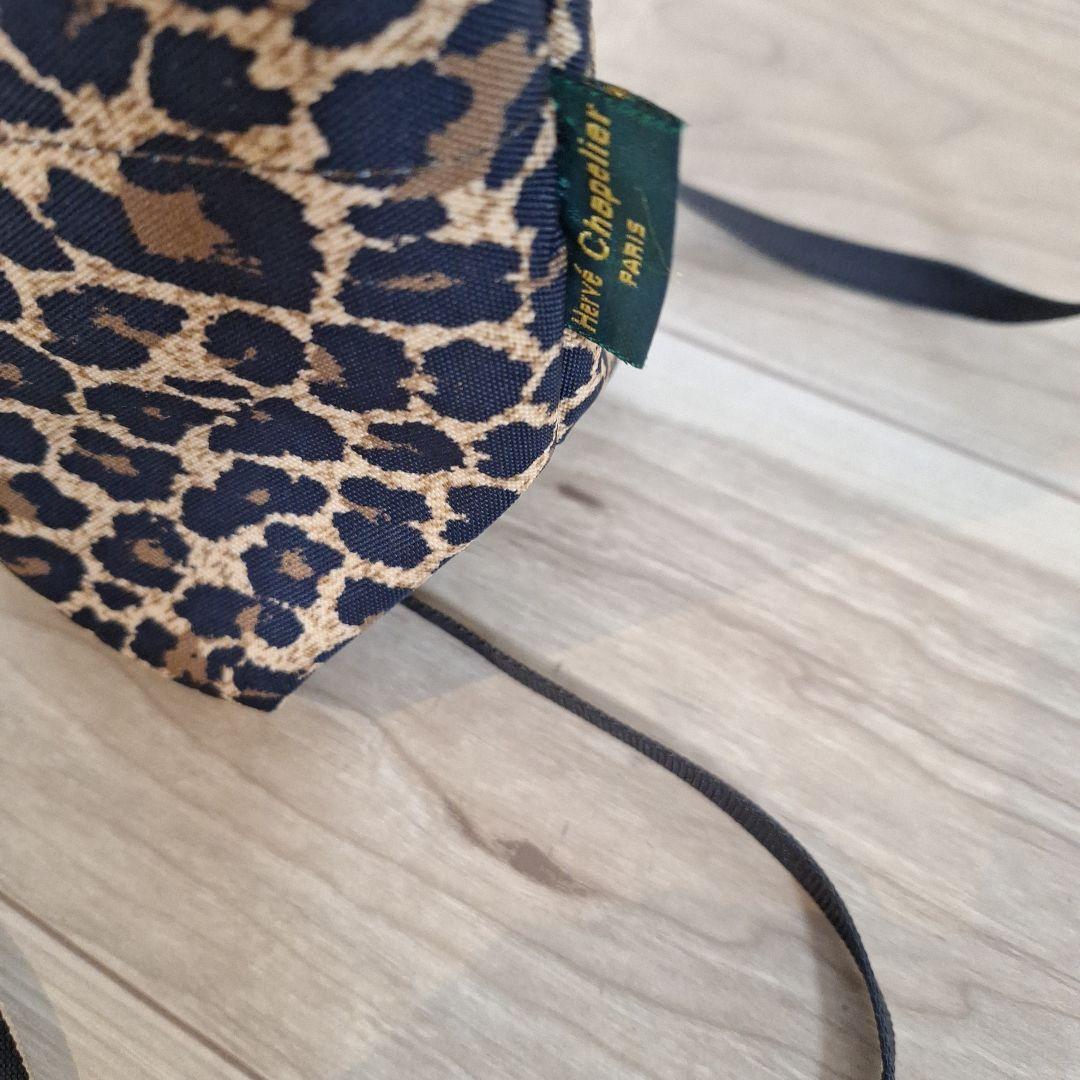 エルベシャプリエ　ショルダーバッグ　パンサートープ