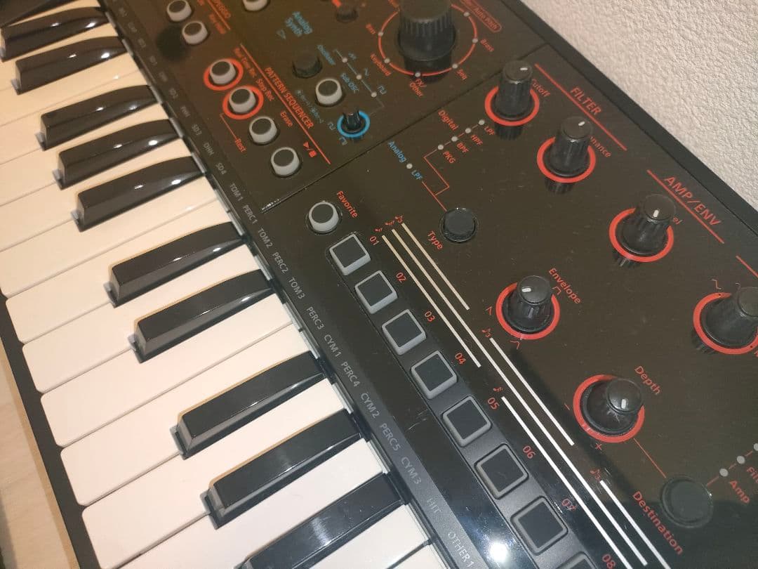 Roland JD-Xi シンセサイザー