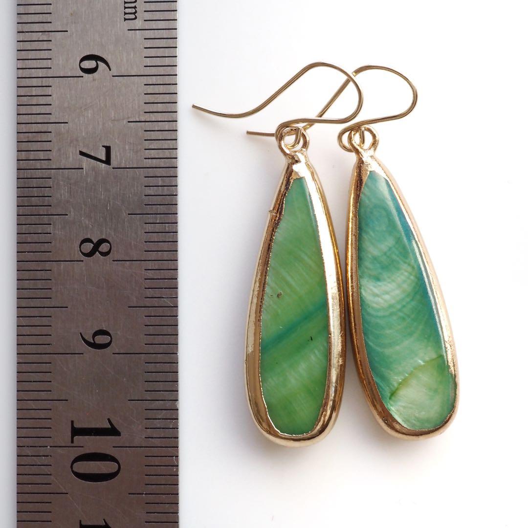 【ほぅ】ピーチカルセドニーの桃彫刻イヤリング