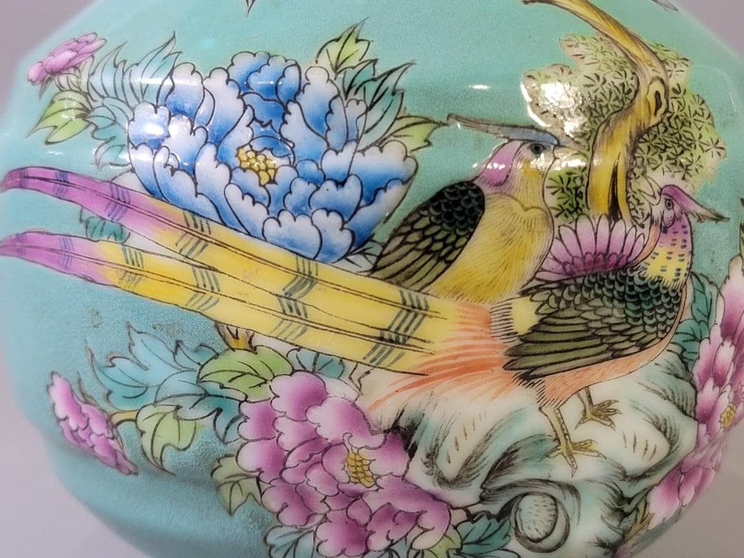 中国 色絵花模様 瓶 DT719