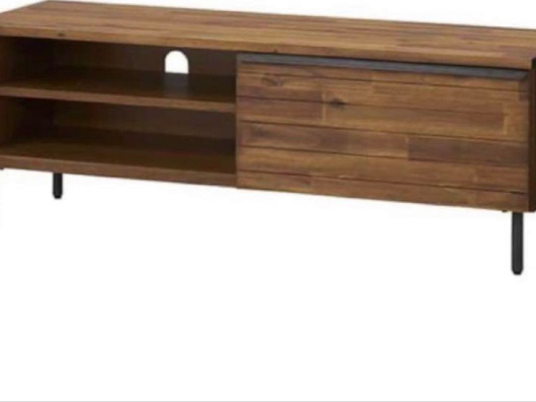 unico スウェラ　テレビボード