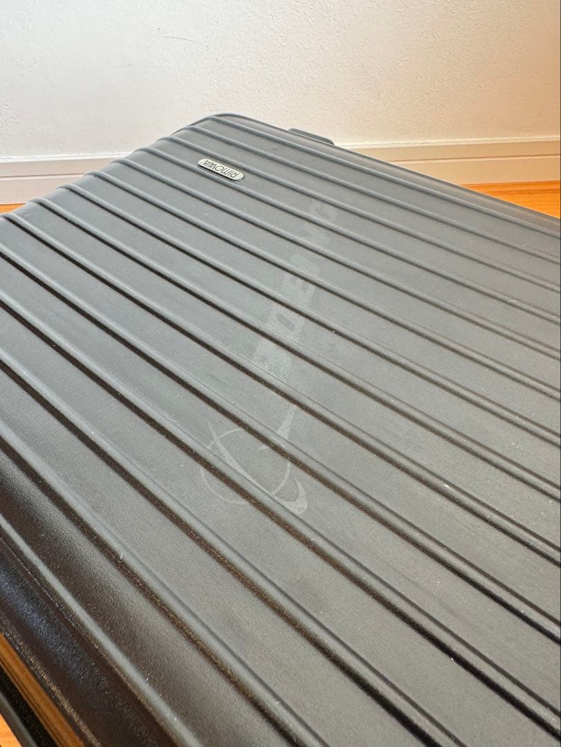RIMOWA キャリーケース　プレゼント付き