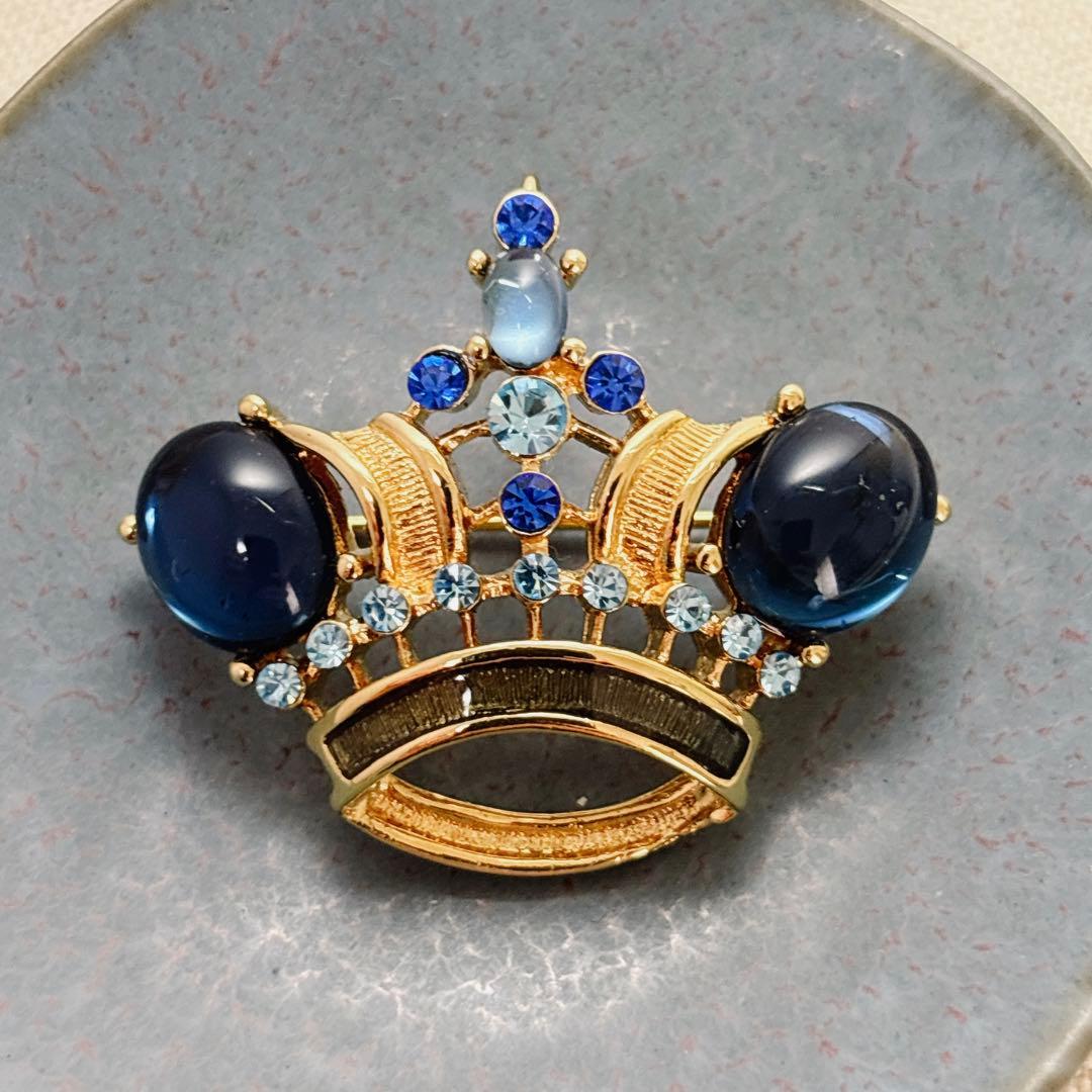 トリファリ trifari 深い青 王冠 ブローチピン ②