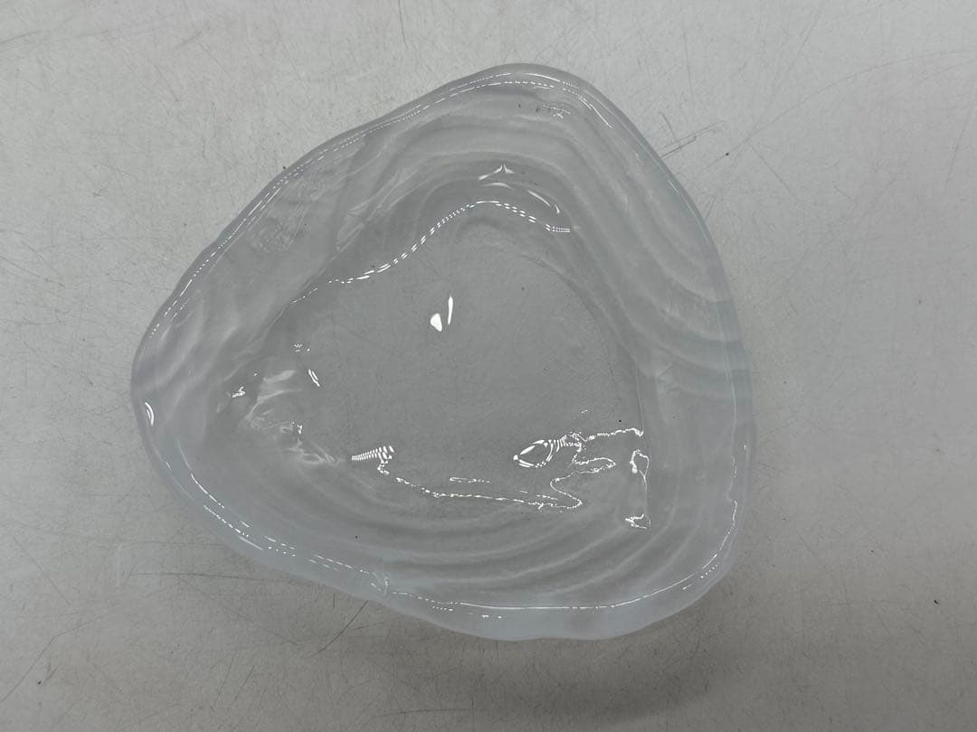 坂田甚内作　ガラス　三角型4点　送料込み250611