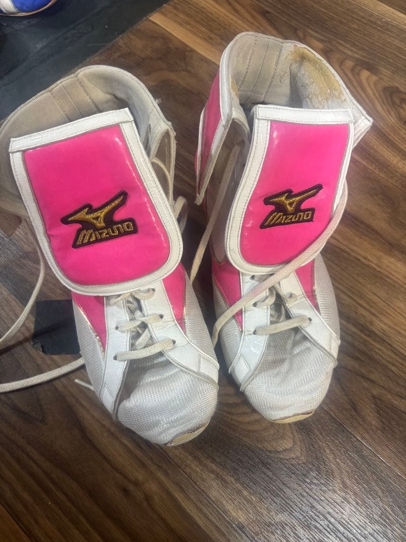 Mizuno ボクシングシューズ ホワイト/ピンク エナメル